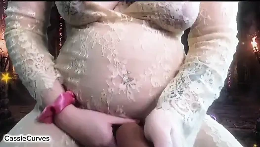 Ritual ilahi untuk membuahi perutmu