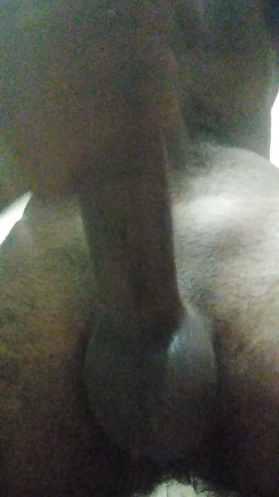 Indian Male Solo Play – Bathroom Uncut Explicit Scene