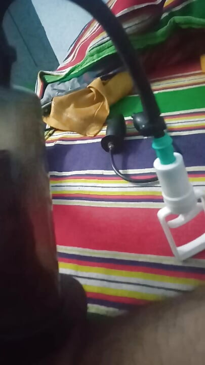Extremely enlarged pumping dick