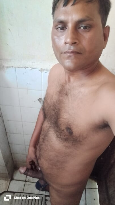 Cowok laki-laki asli india lagi mas kos di kamar mandi sama cowok gay sendirian