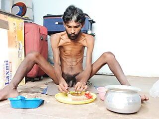 Quente garoto rajeshplayboy993 cozinhando aalu curry parte 1