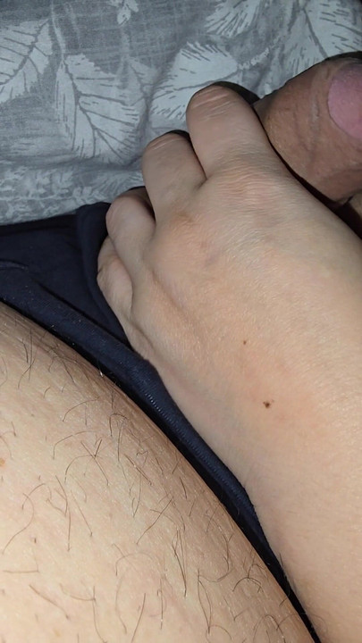 Step Mom Every time she pulls on the balls, step son squirts cum or not | Clip 1