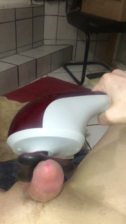 My Hard Dick Pissing on My Feet and Huge Cumshot | Clip 1
