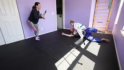 Bts lora cross v Andy savage sex-wrestling