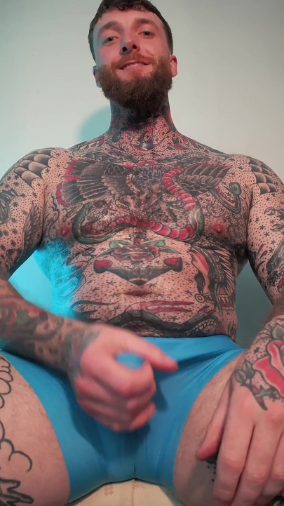 Tattooed Dom Worship Cumshot POV
