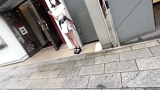 Gairah materialistis, gairah seksual, gairah duniadah, dan keserakahan! Ginza anggota departemen kecantikan kelas atas!