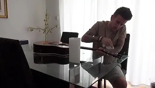 Großer schwanz für meine heiße stiefschwester