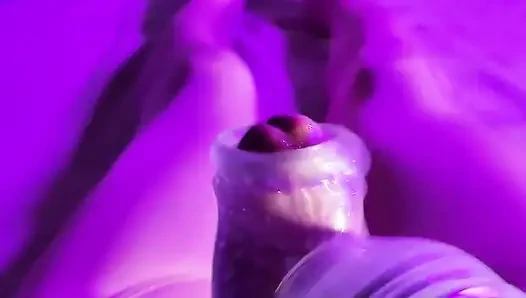 Vibratörle kadın giyinme
