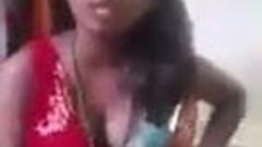 Tamil meisje wrnong toespraak