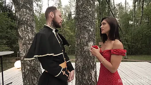 Fucking Wedding Part 3: Slutty Slut Fucks a Priest Before Her Friend's Wedding