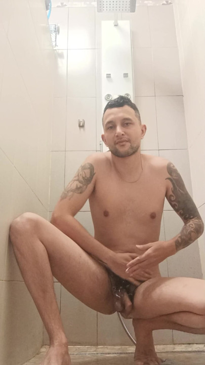 Naturally good I offer you my body in the shower on this video
