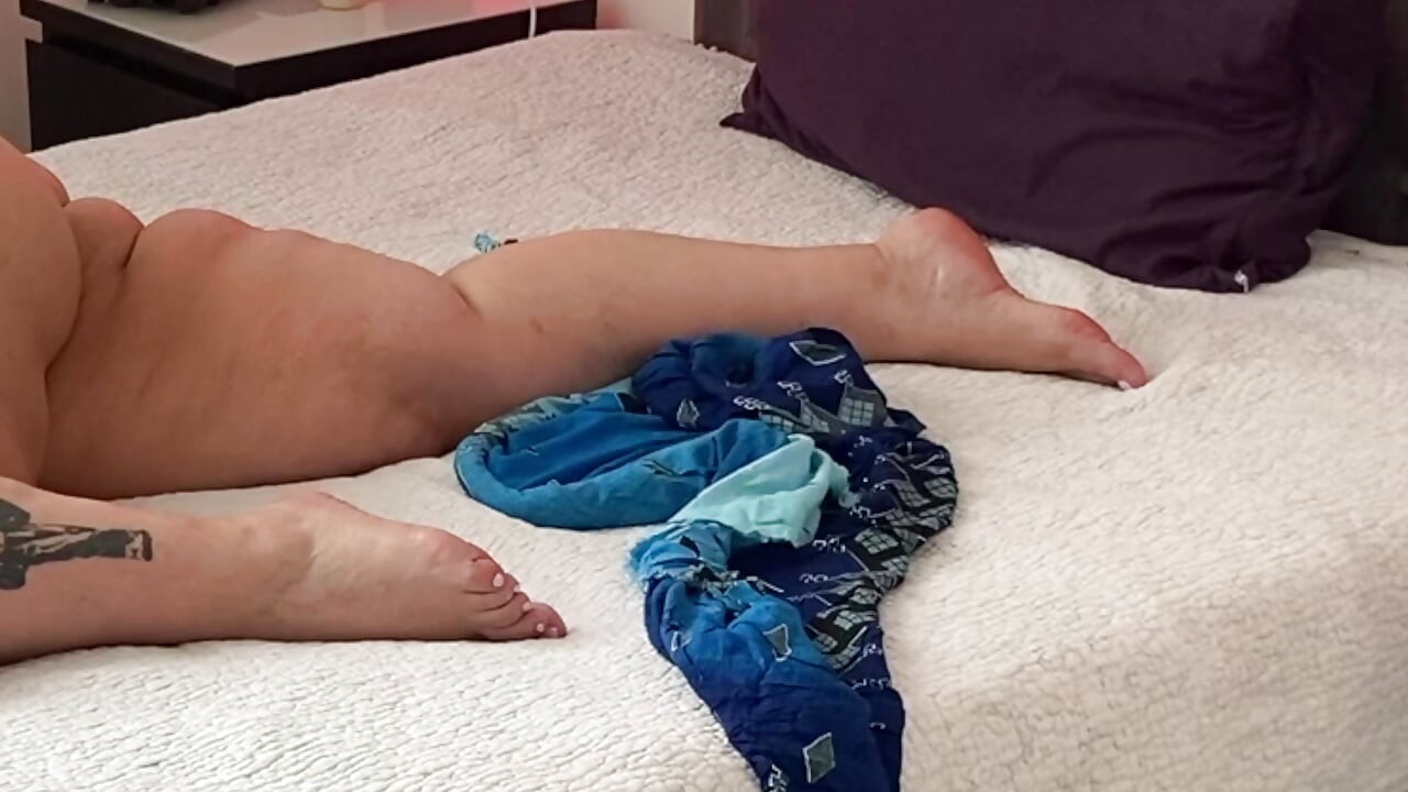 BBW Milf ready to sit on Hard Black Dildo Cock.