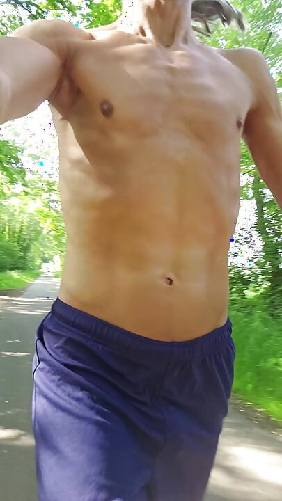 Skinny boy risky jogging naked in public. Huge pissing, Huge cumshot outdoor. Very risky