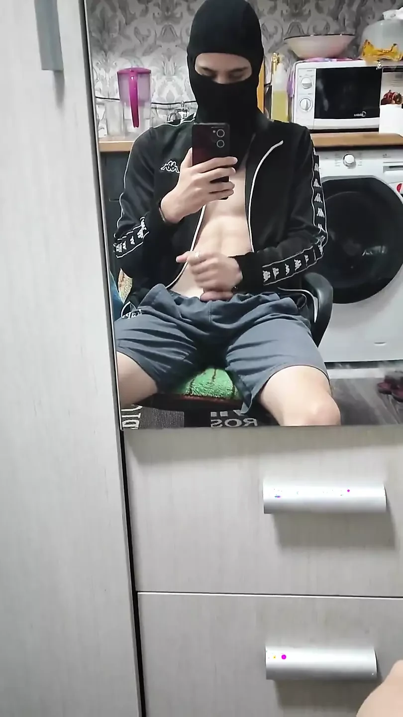 Malam Panas Bahagian 2