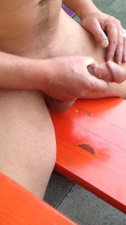 me stroking and cumshot