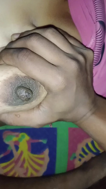 Peitos d'água. Se você quiser, terá que suprimir seus peitos.