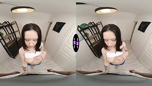 Rihanna Black komşusunun sabah sürprizi için havlusunu düşüriyor - teenmegaworld