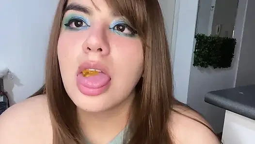 BBW Eating Gummy Bears