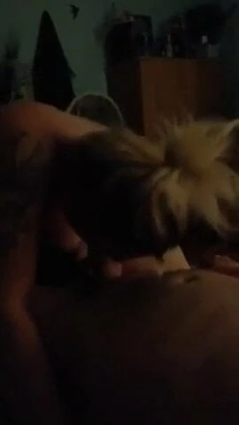 Girl suck man