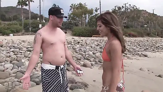 18 Yo teen gets her tight pussy stuffed