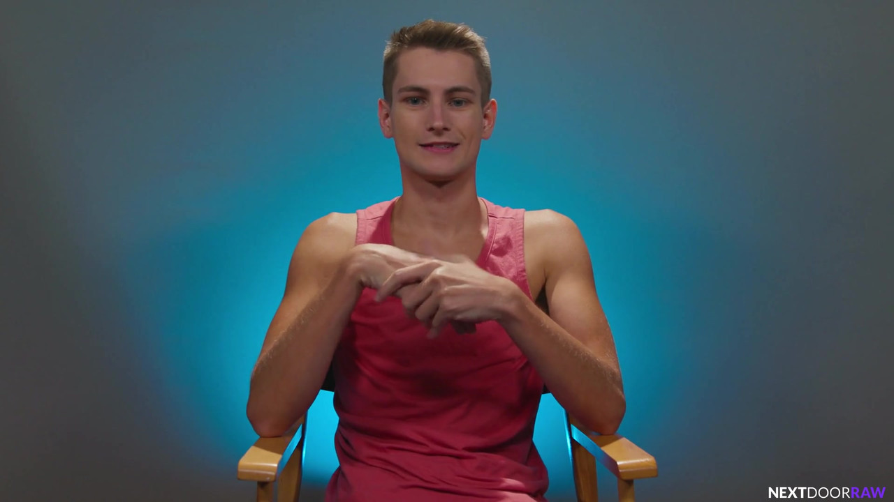 华丽的twnk性感翻转乱搞现实生活中的tatted BF大屁股