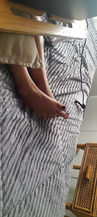 Quick break from work (different view with sound)