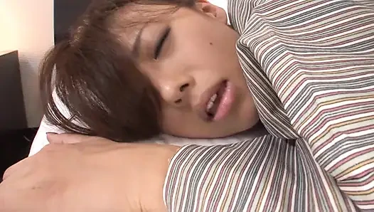 Nadeshiko si cewek pecinta sperma tanpa kondm