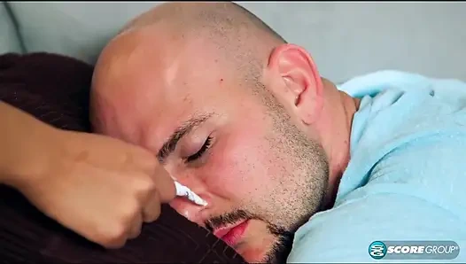 Sadie pop si cewek mungil latina dengan kostum flattie dientot sama jmac