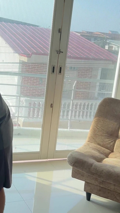 I FUCK THE DAUGHTER OF A BLIND MAN NEXT TO HIM, SEMEN FALLS ON HIM AND HE THOUGHT IT WAS CREAM | Clip 2