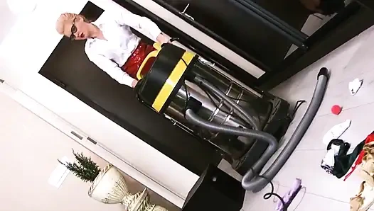 Vaccuming in Latex