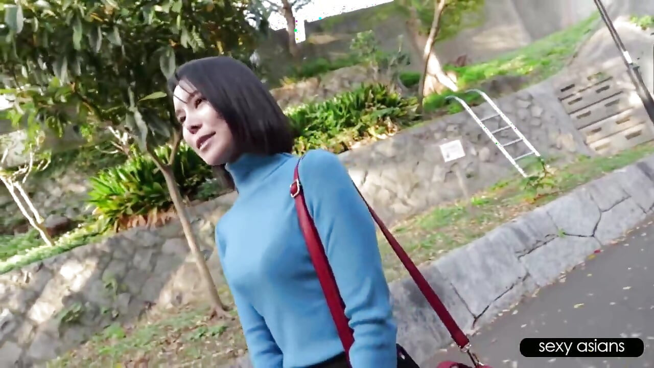 Guru yang sudah menikah menghancurkan bayangannya yang aduhai, mengungkap sisi rahasia yang berani dan luar biasa