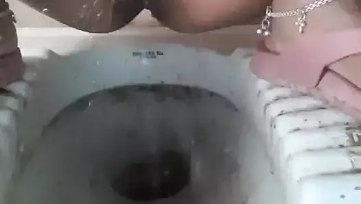 Desi Village Hot Pussy Peeing in Bathroom
