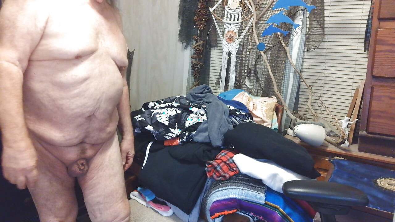 mature male stripping