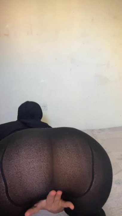 Hijabi Goddess Rubs Her Wet Muslim Pussy Until Her Fingers Are Soaked