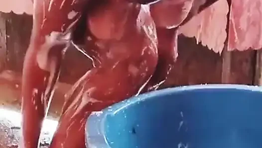 Sugarmommy Bathing After Getting Fucked 6 Rounds