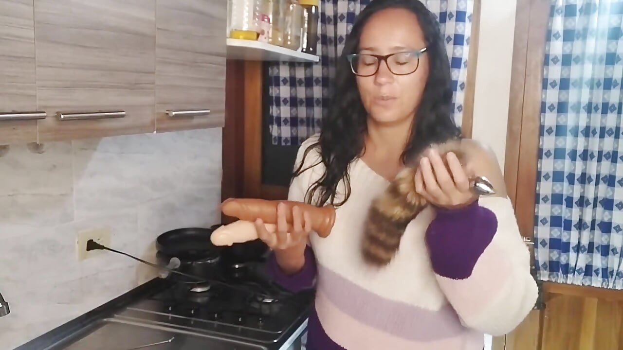 Stepmom Gets Fucked in the Kitchen by Stepdaughter's Boyfriend