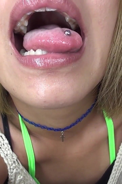 Tongue Fetish: Pierced Tongue of Noa's Selfies