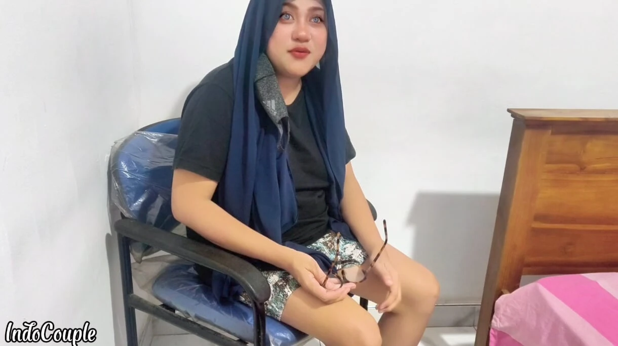 Aksi Selingkuh Istri Imut Indonesia Berhijab