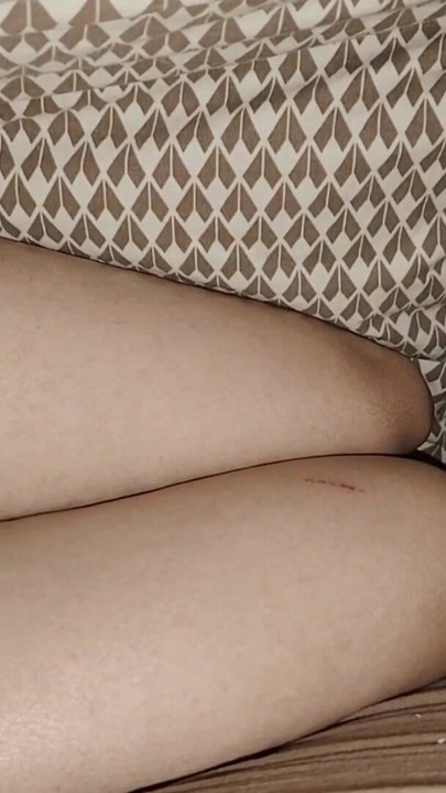 I’m lying next to my stepsister and touching my dick. | Clip 1