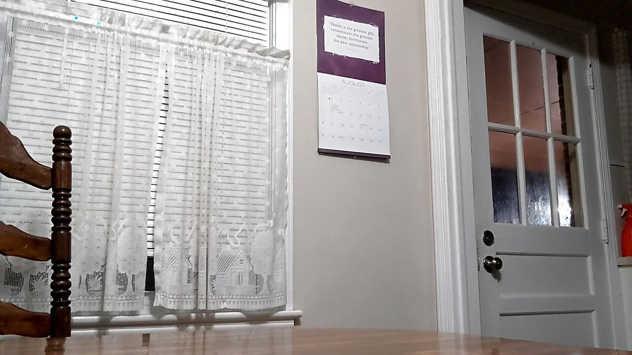 Mainne apni salgirah ki rat apne dost ki patni ko choda!