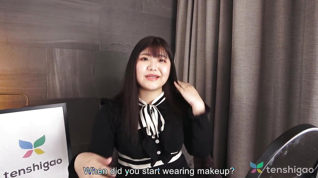 Madoka Watanabe Backstage