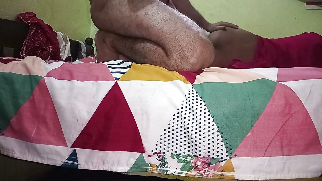 Padrasto fodeu enteada manhã sexo