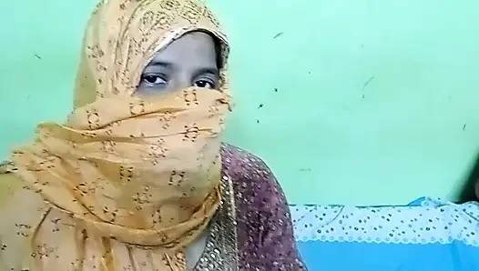 My girlfriend was angry with me so I fucked her