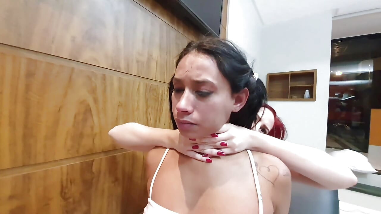 Dangerous hands extreme - wait until I'm finish with you bitch by top babe Jessica Rabbit