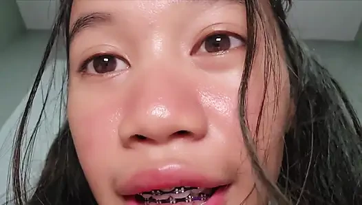 Gadis giantess ayah tiri
