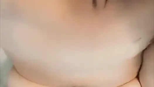 Disuruh ngentot sama lela star si tante seksi