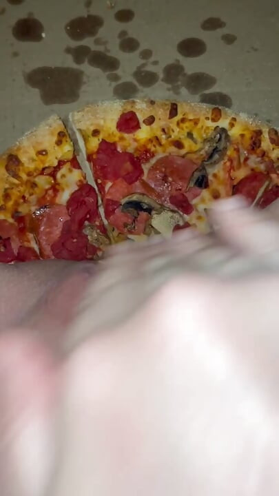 KINKY FEMALE MASTURBATION- CUM ON FOOD- FETISH-ARAB PORN- BEST SEXY SAUDI AMATEUR- ARABIAN SNOWWHITE- PINK DRIPPING PUSSY- USA G