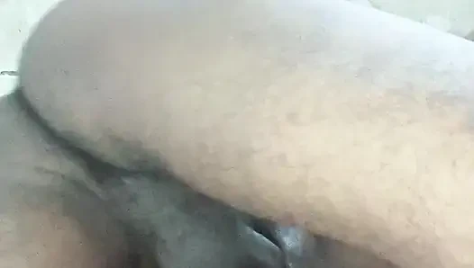 Bhabhi ne lund chusaa bahot maja aa gaya