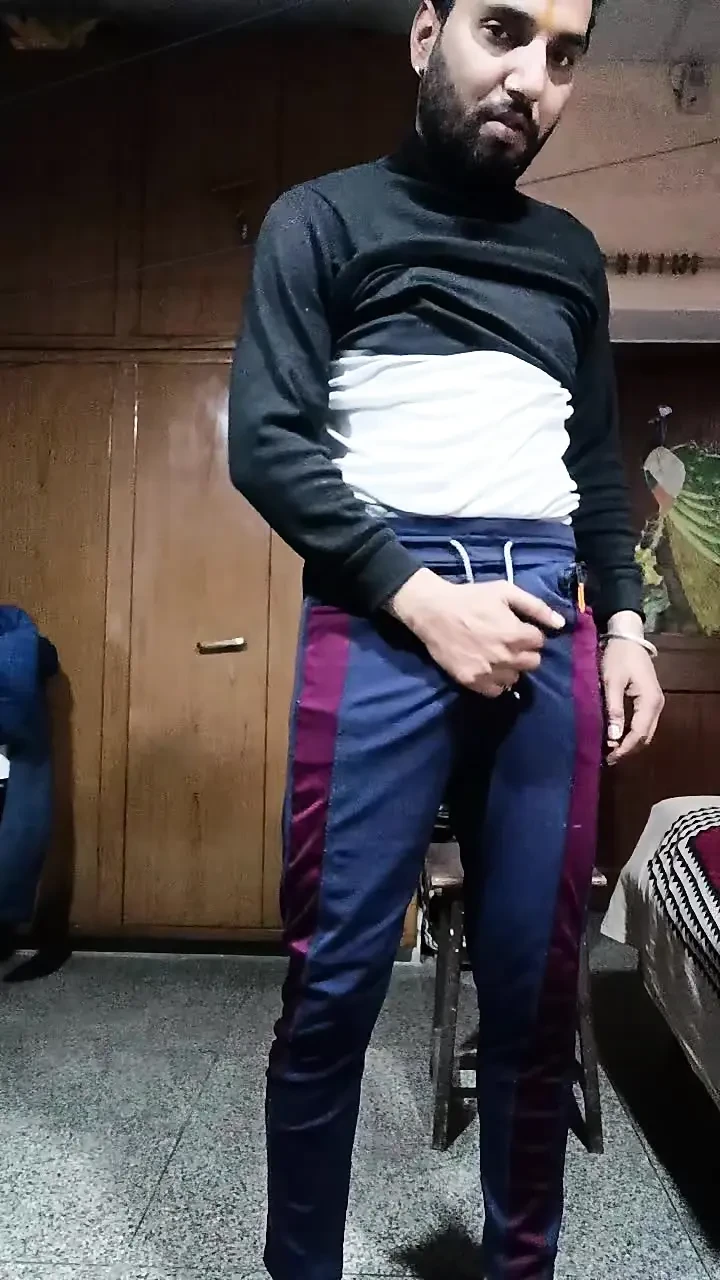 Indian Man Show Penis with Live Performance with Friends