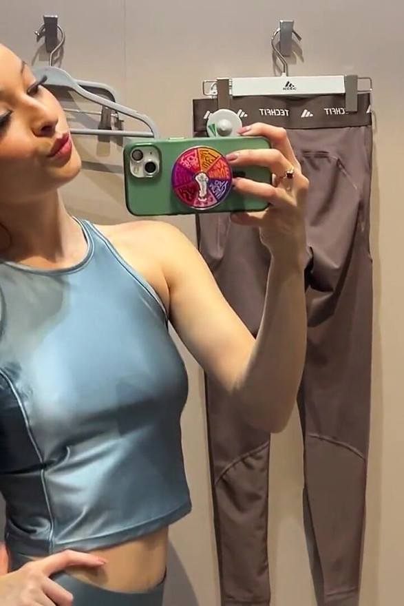 3 Fitting Room Special Lycras + Masturbation